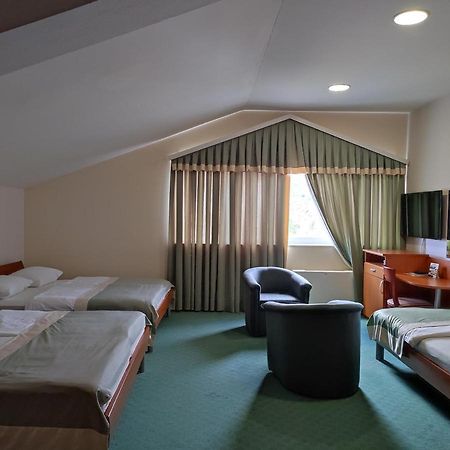 Hotel Bacchus ليفنو المظهر الخارجي الصورة