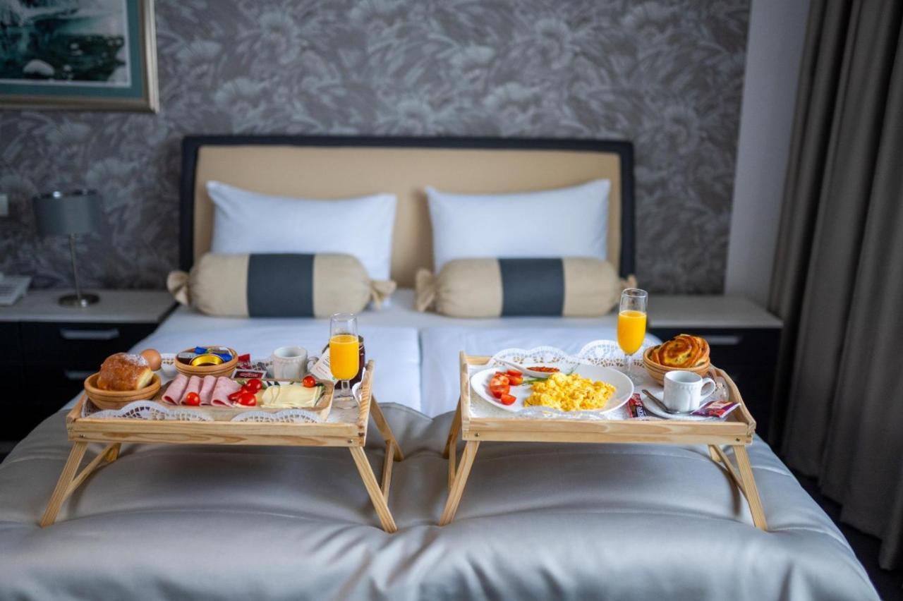 Hotel Bacchus ليفنو المظهر الخارجي الصورة